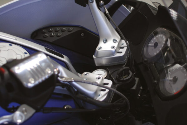 Kormánymagasító, -közelítő és -szélesítő 25/20/50 mm, ezüst - R1200RT 2009-ig - Image 2